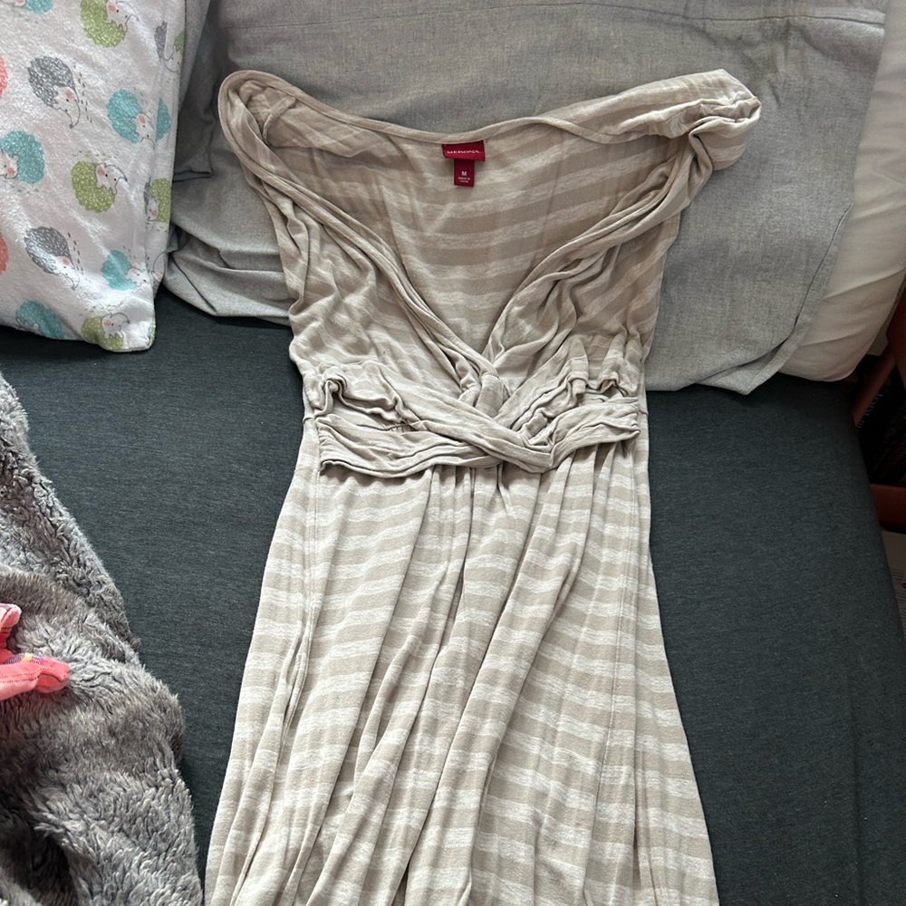 Medina tan stripes dress size Medium